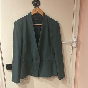 Ann Taylor Green Blazer with Structured Shoulders and Lapels